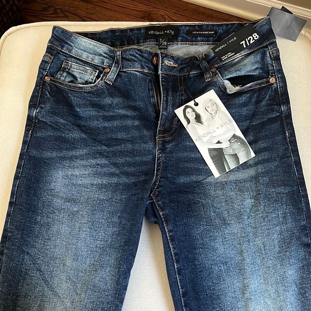 Kendall & Kylie jeans
